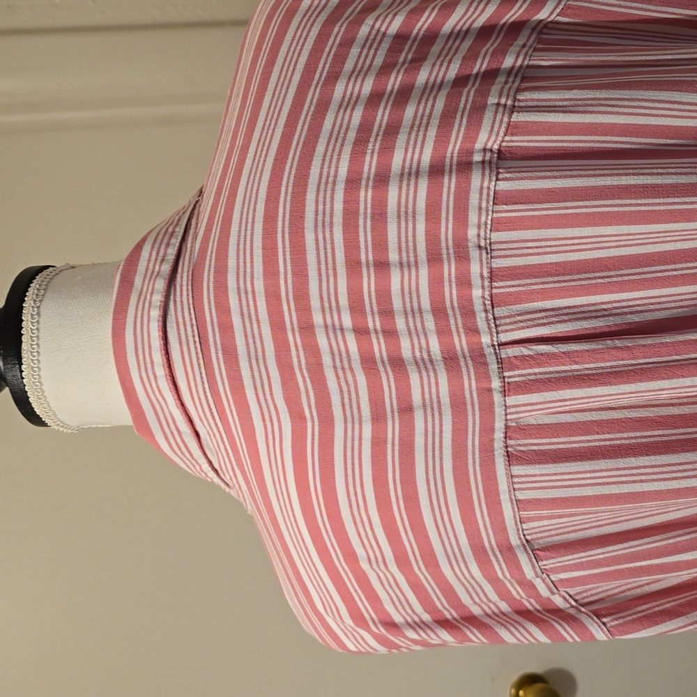 EUC TORRID Pink and White Striped Button-Up Shirt SZ 5 Or 5X Long Sleeve - Picture 3 of 7